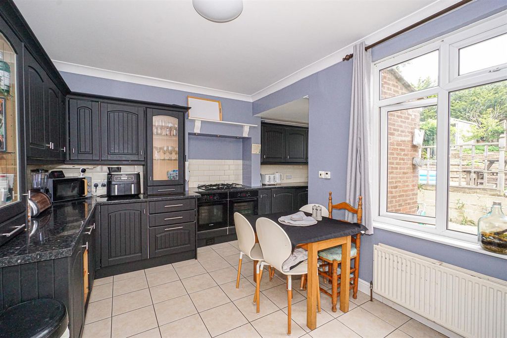 Property photo 3 of 19 Dsc05101_Alto.Jpg