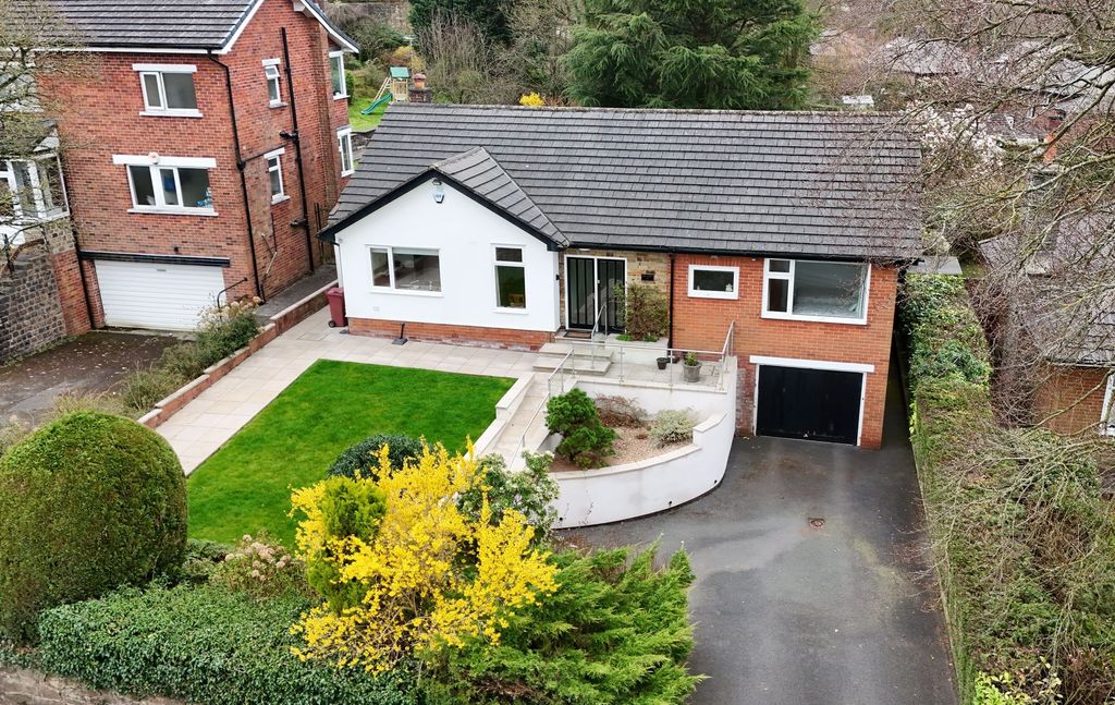 Property photo 1 of 35