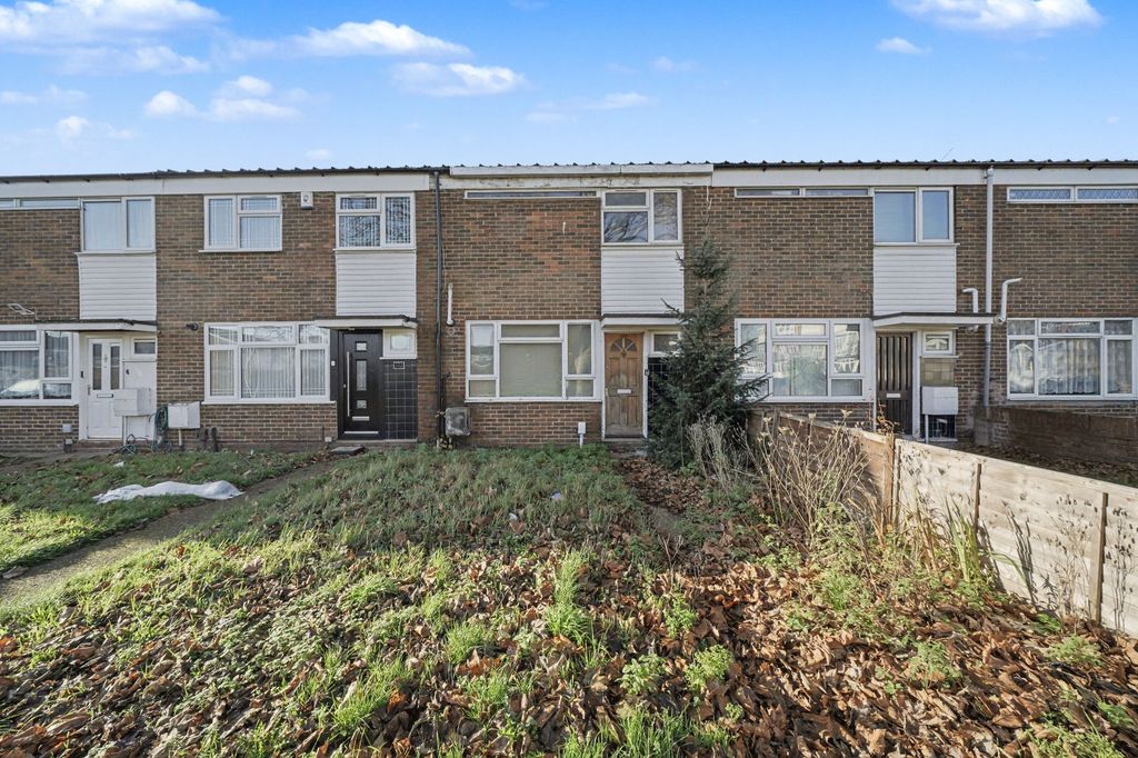 Property photo 1 of 22 320 Spackmans Way, Slough, Sl1 2Sd