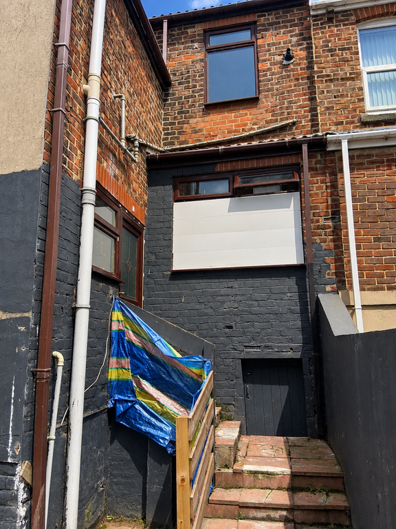 Property photo 2 of 19