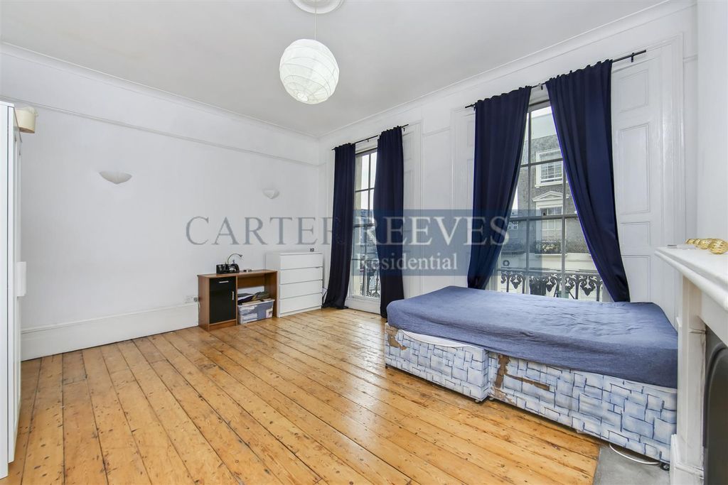 Property photo 2 of 8 Spacephoto-4.Jpg