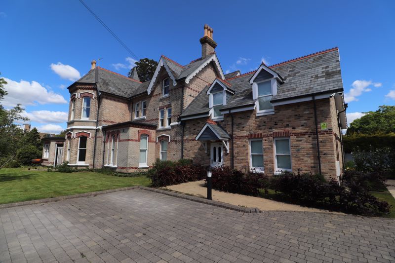 Property photo 3 of 21 Photo 15