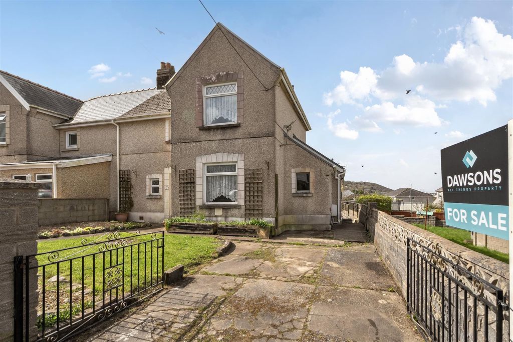 Property photo 1 of 25