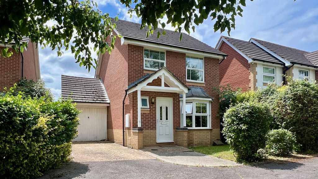 Property photo 1 of 18