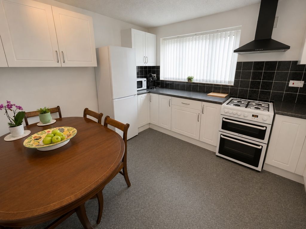 Property photo 3 of 12 5149272