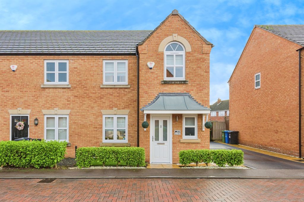 Property photo 1 of 28