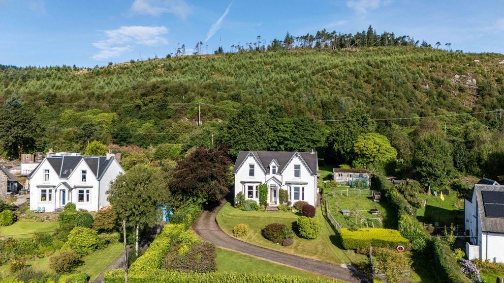Property photo 1 of 36 4835200