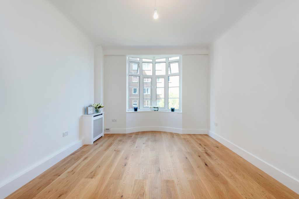 Property photo 3 of 15 Front