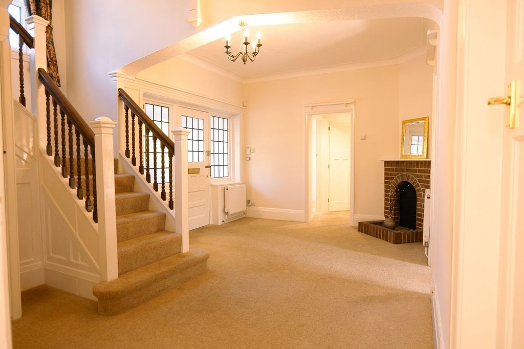 Property photo 2 of 26 Picture No. 56