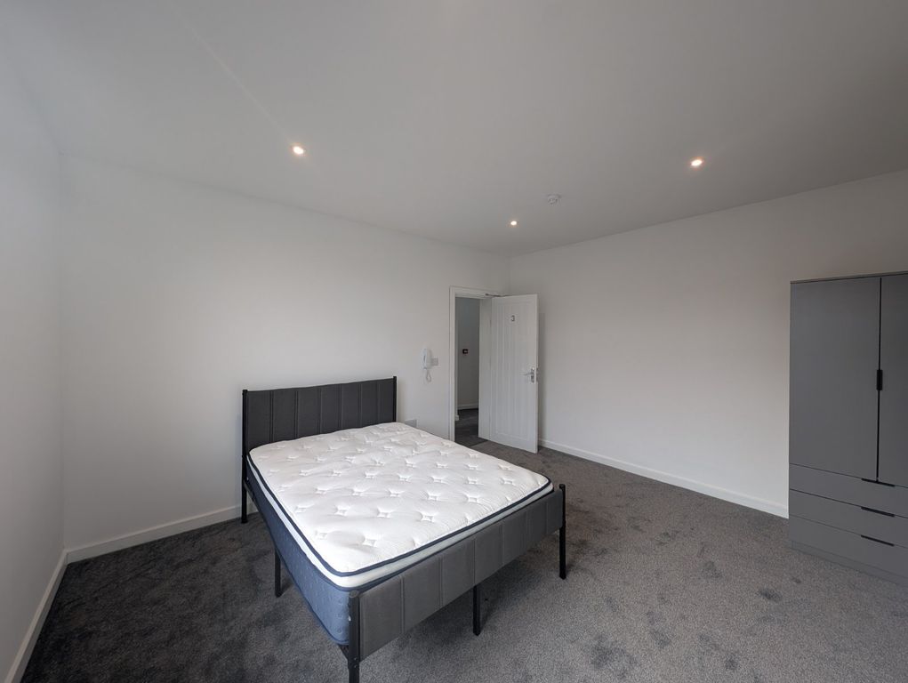 Property photo 3 of 9 Picture No. 02