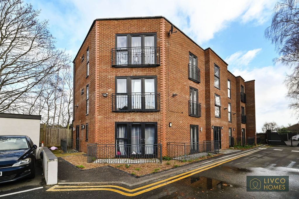 Property photo 1 of 13