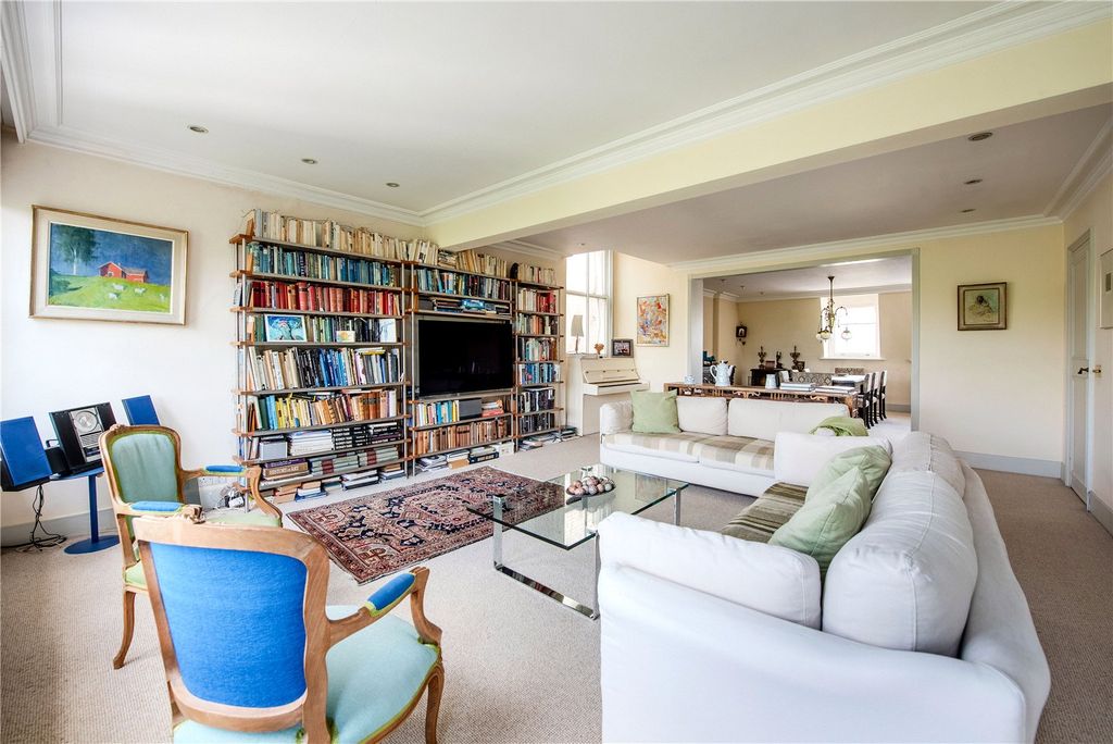 Property photo 1 of 19 Reception Room