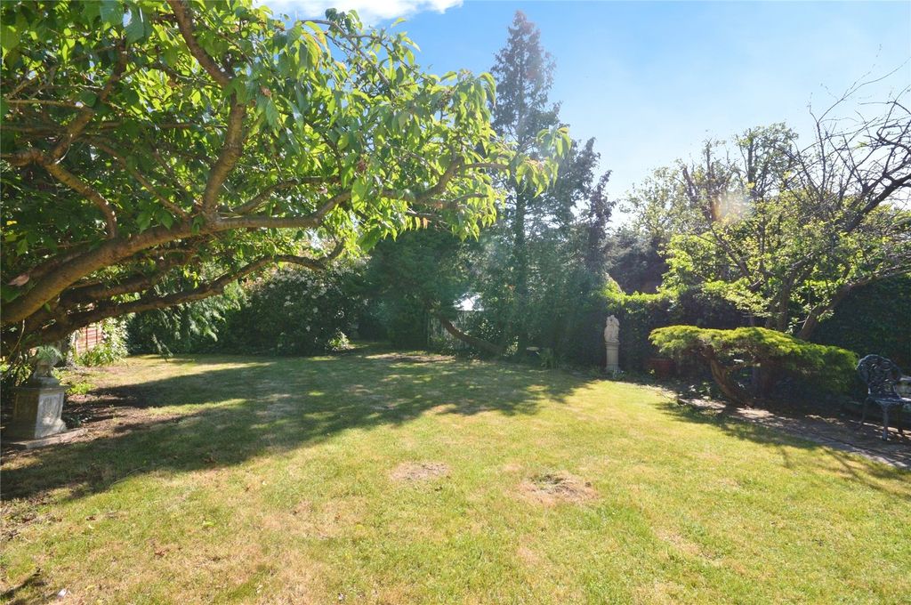 Property photo 3 of 25 Picture No. 05