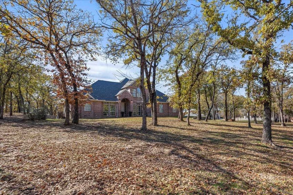 Property photo 1 of 31