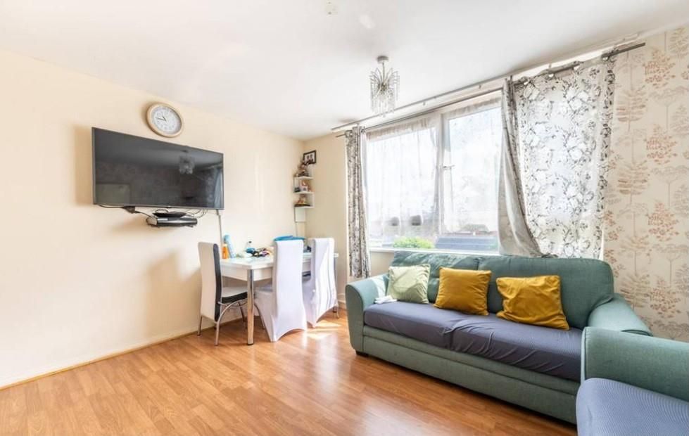 Property photo 3 of 5