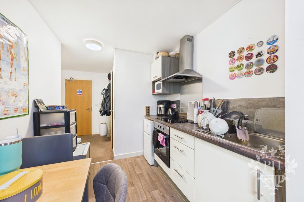 Property photo 3 of 7 Cam02002G0-Pr0269-Still003.Jpg