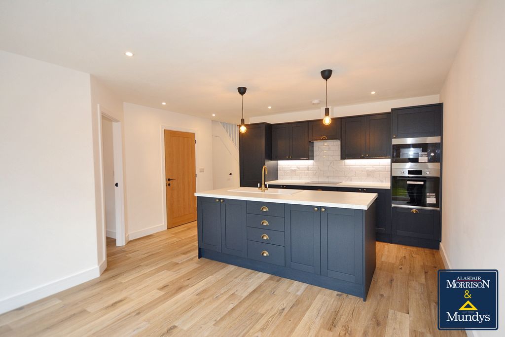 Property photo 2 of 17 Fitted Kitchen With Island