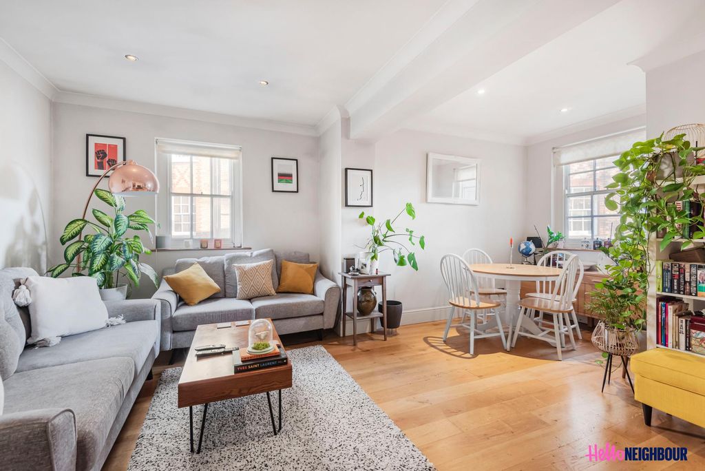 Property photo 1 of 15 Photo 0