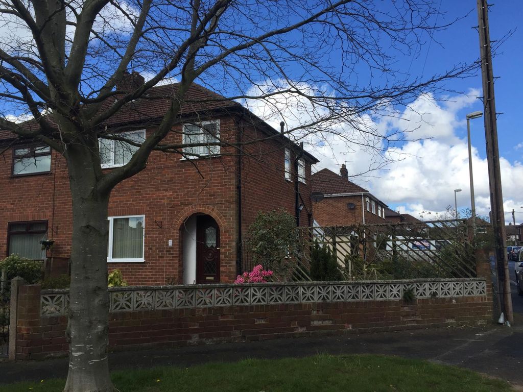 Property photo 2 of 13