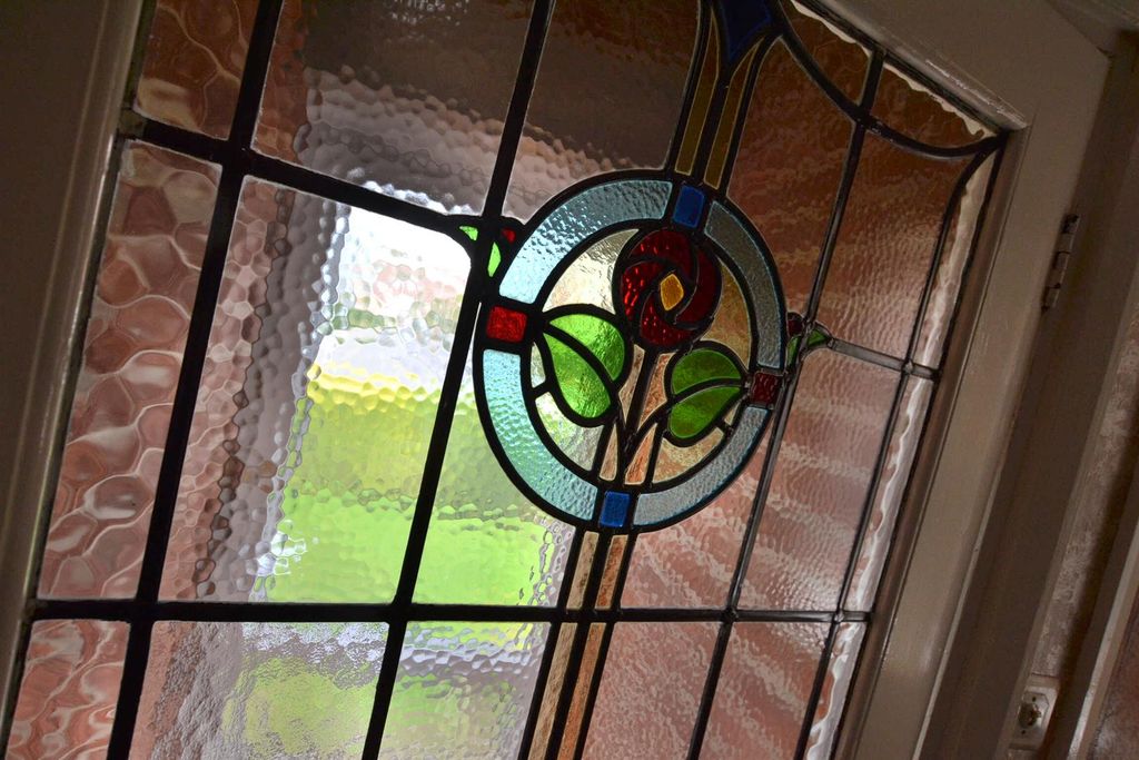 Property photo 2 of 18 Springfield Road (5).Jpg