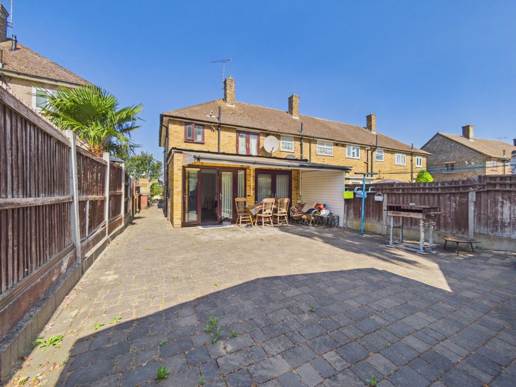Property photo 3 of 22 5294875