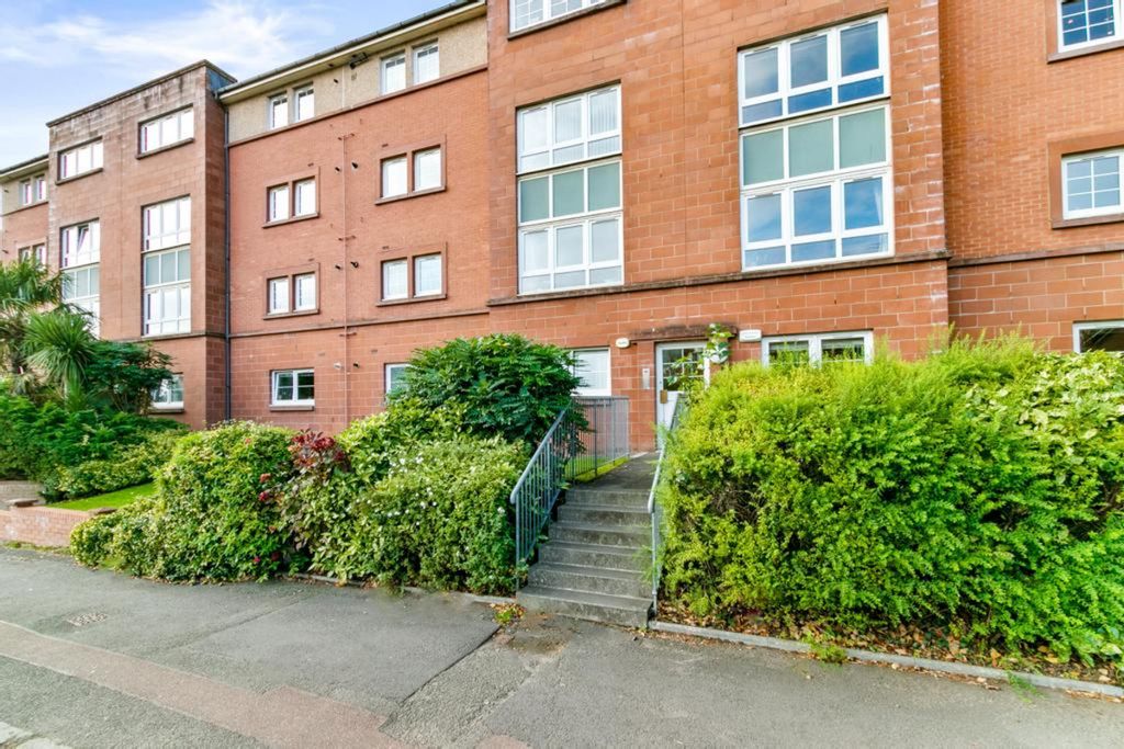 Property photo 1 of 23