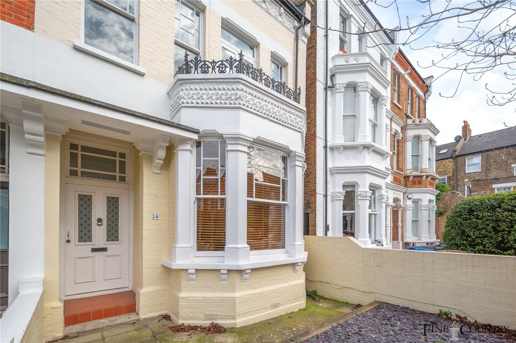 Property photo 3 of 25 Picture No. 93