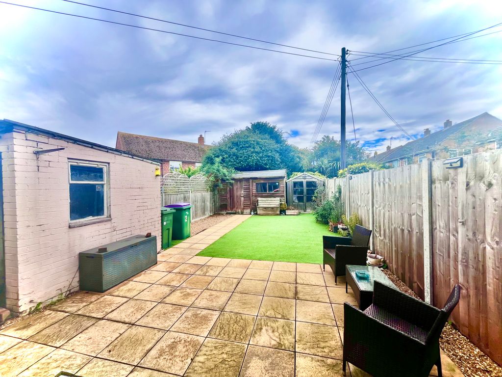 Property photo 2 of 13