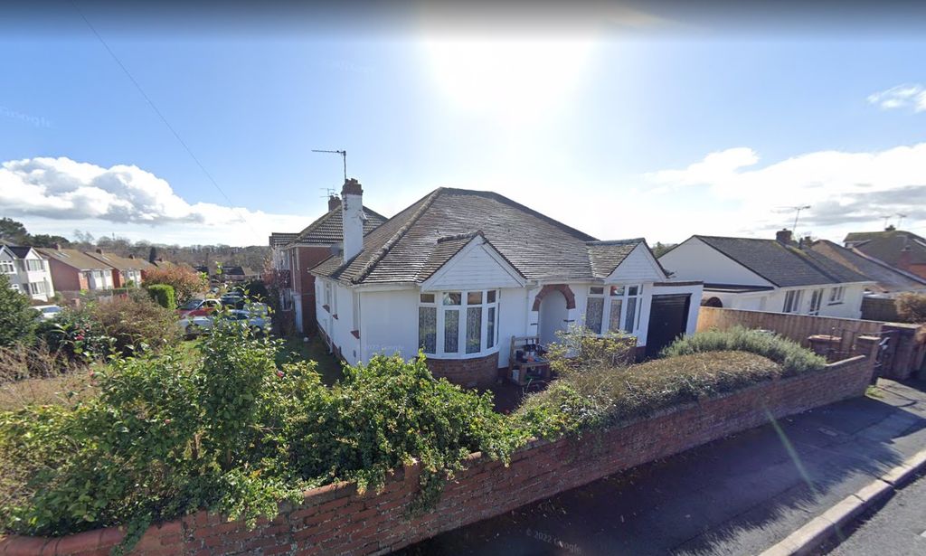 Property photo 1 of 13 Image