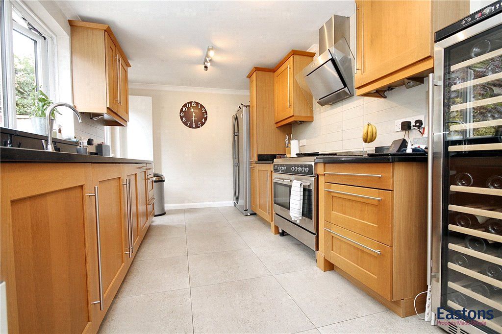 Property photo 2 of 57 Picture No. 15