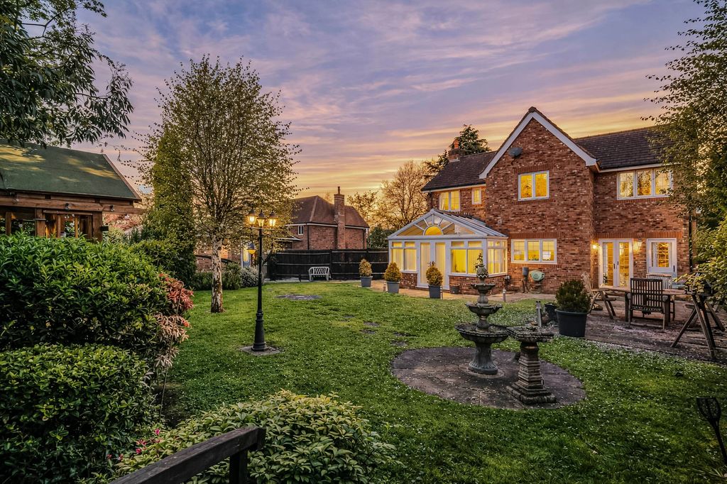 Property photo 2 of 69