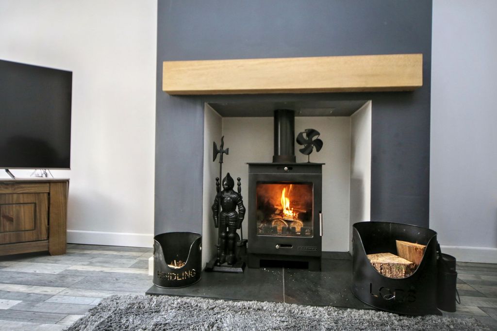 Property photo 3 of 26