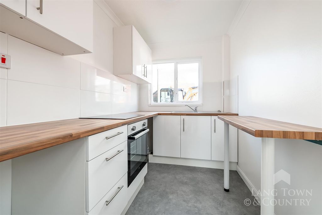 Property photo 2 of 10 0015.Jpg