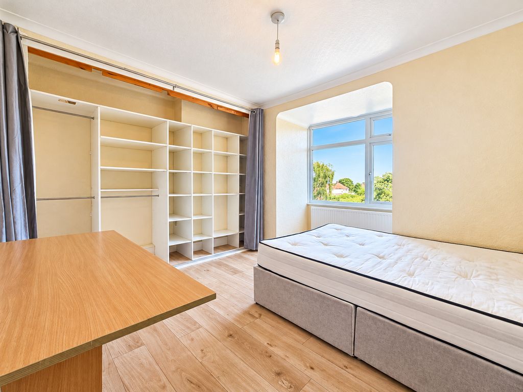 Property photo 1 of 9 1
