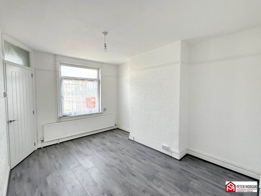 Property photo 2 of 9 Img_1377