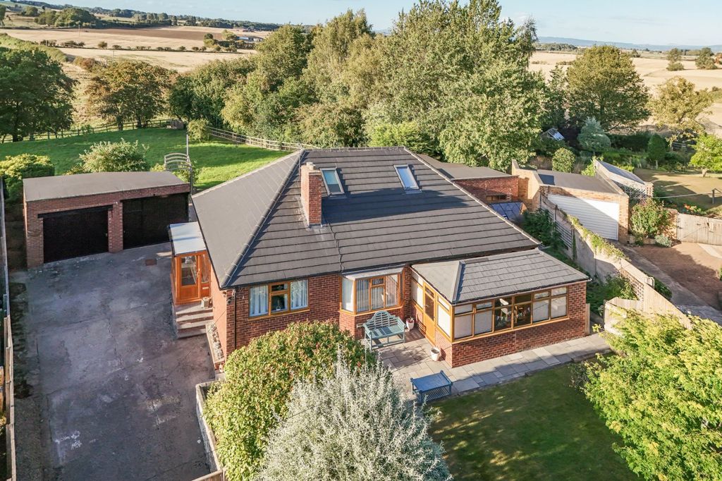 Property photo 1 of 22 Picture No. 06