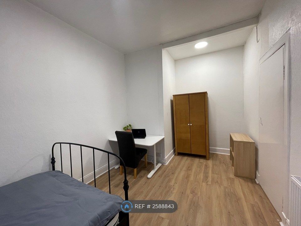 Property photo 2 of 7 Bedroom