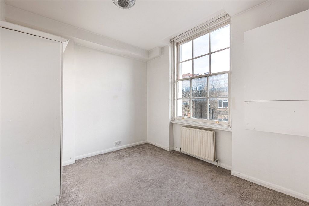 Property photo 3 of 9 Picture No. 28