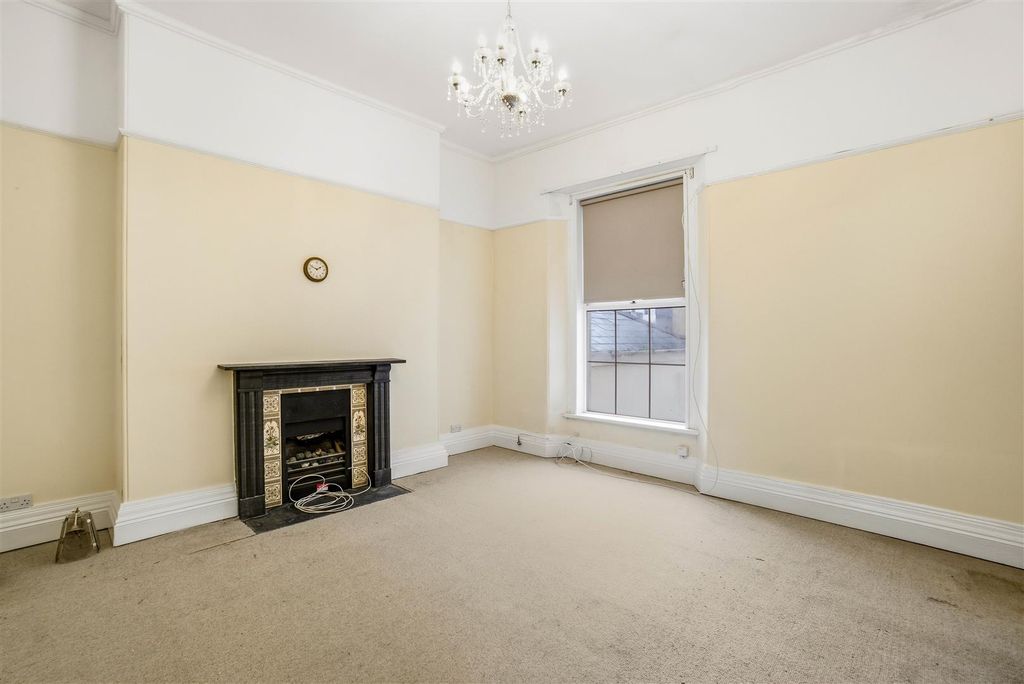 Property photo 2 of 8 Living Room