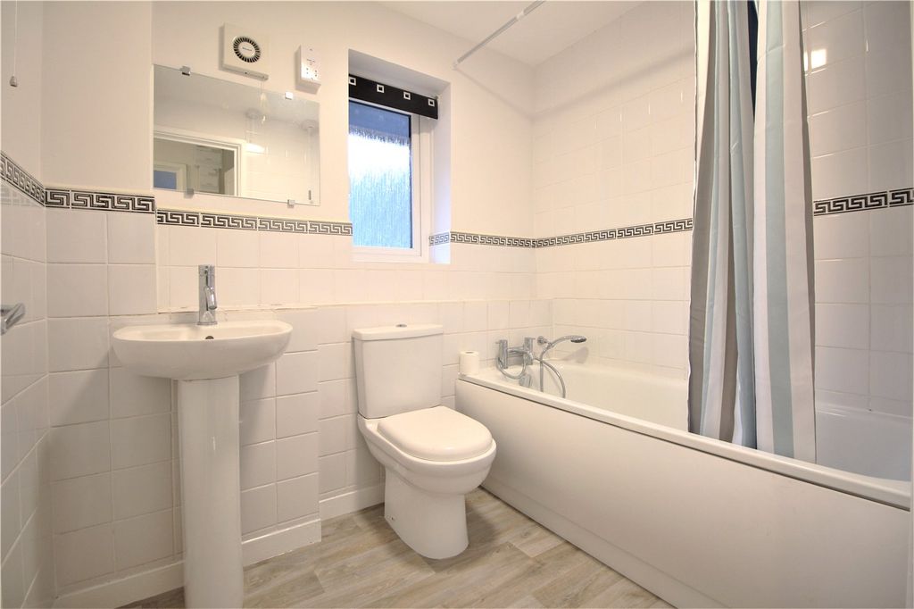 Property photo 3 of 8 Picture No. 03