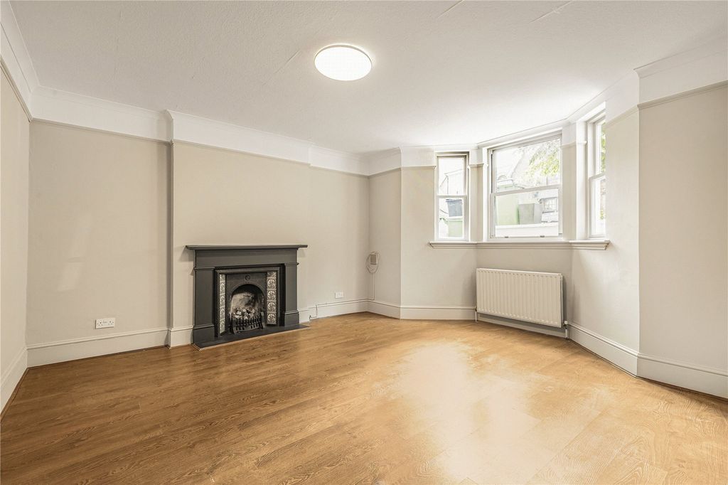 Property photo 2 of 11 Reception Room