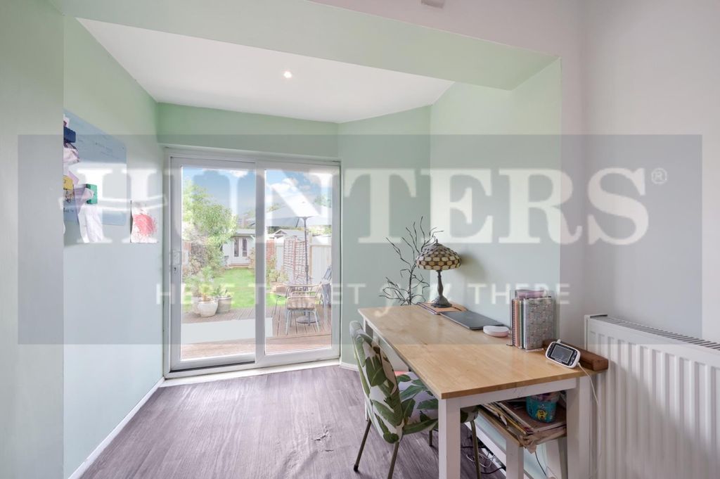 Property photo 3 of 8 Ewell Road  (8 From 13)-11.Jpg