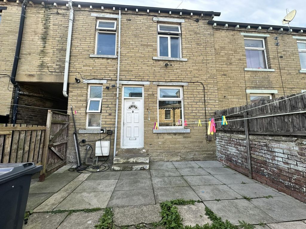 Property photo 1 of 6 Rear Garden