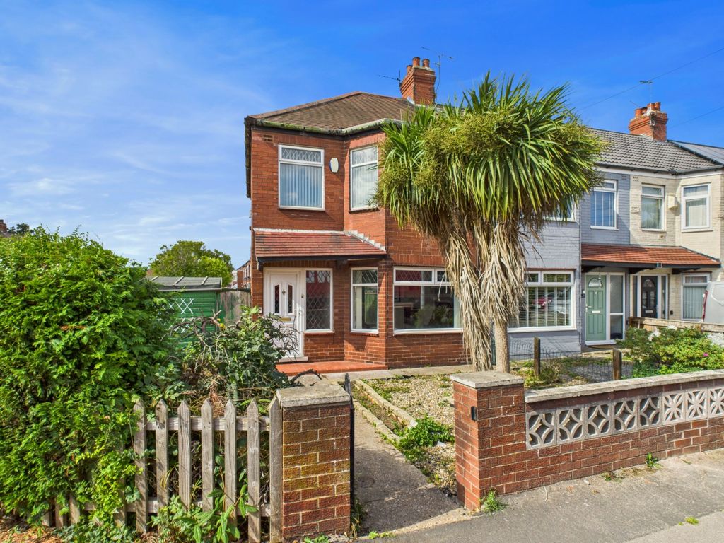 Property photo 1 of 15 4267142
