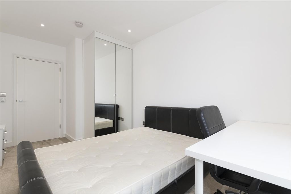 Additional image 7 of 2 bed flat to rentPinto Tower, Hebden Place, Nine Elms, London SW8