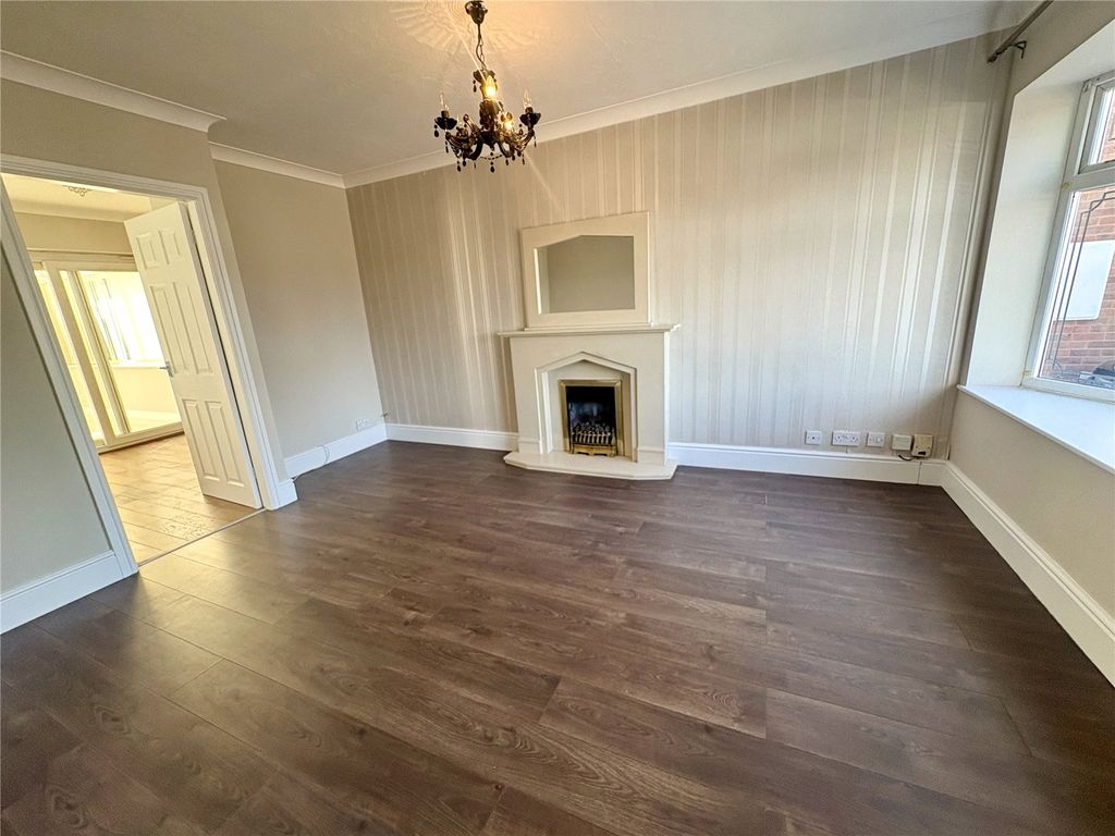 Property photo 2 of 14 Photograph