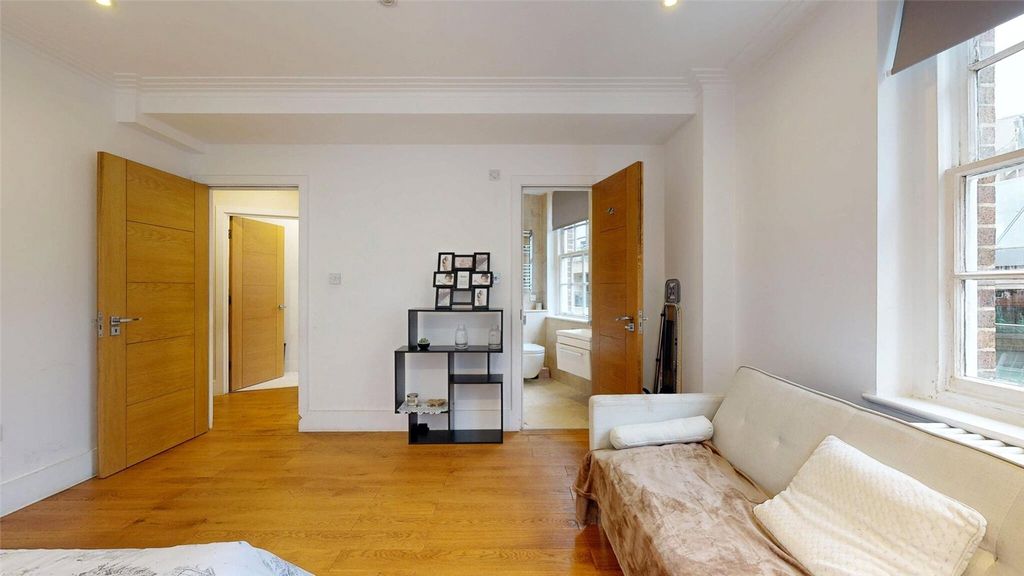 Property photo 3 of 13 Picture No. 12