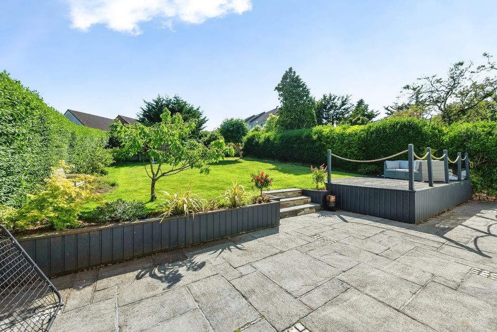 Property photo 2 of 20 Pbox-Img.Jpg
