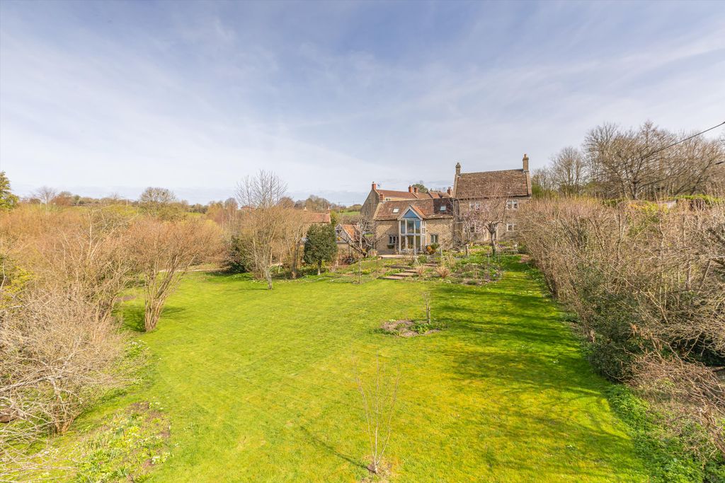 Property photo 1 of 23 Image