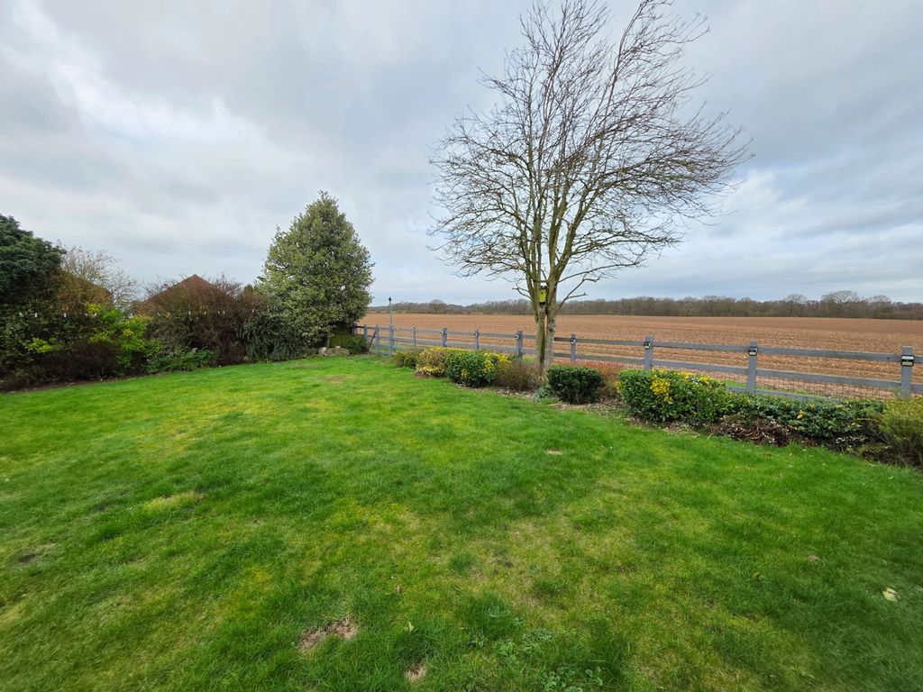 Property photo 3 of 29